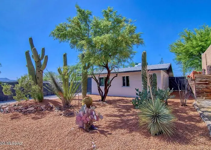 Holiday home Uofa Desert Hollywood